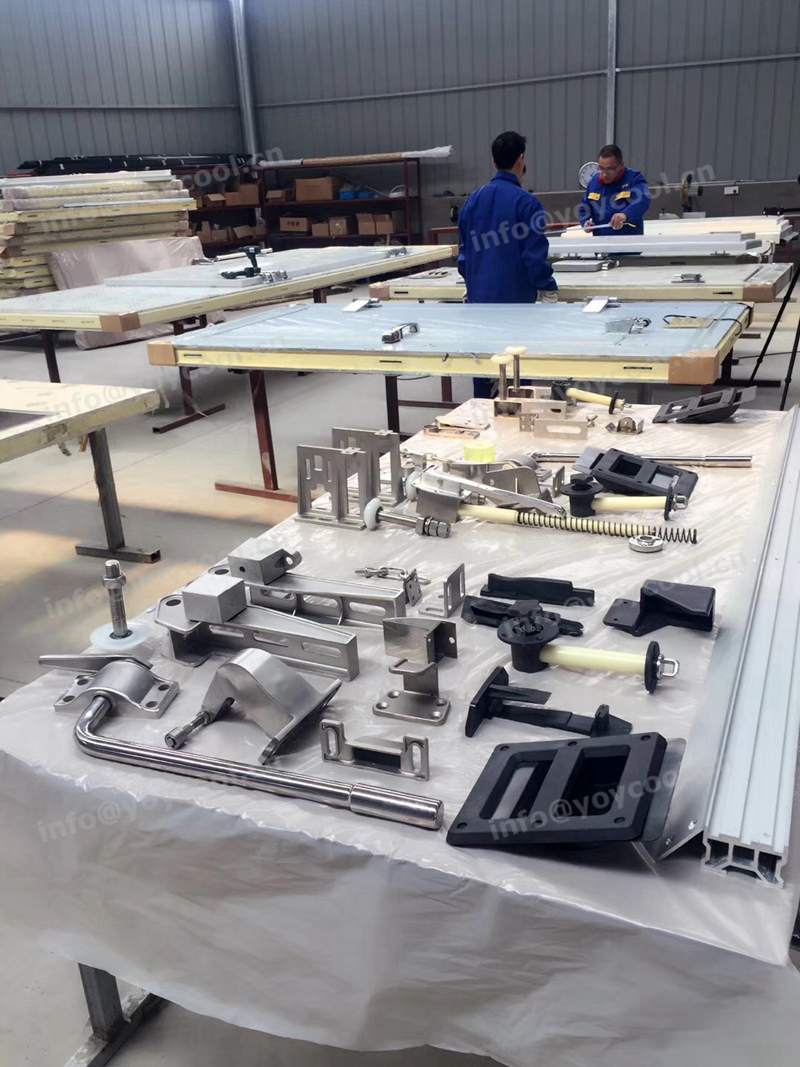 www.yoycool.cn-cold room door production line